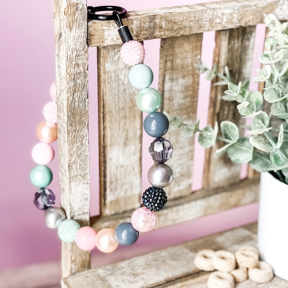 Stylish Dog Collars - Picture 1 of 13